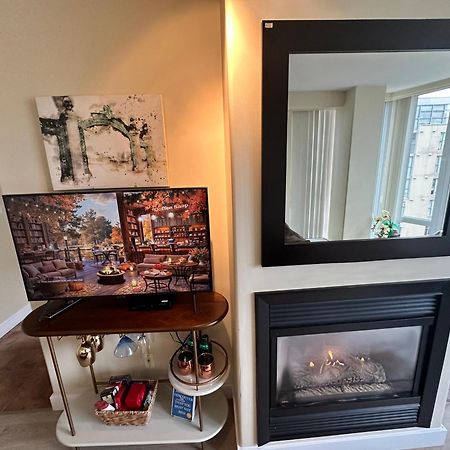 Penthouses Of Beach Ave Vancouver Esterno foto
