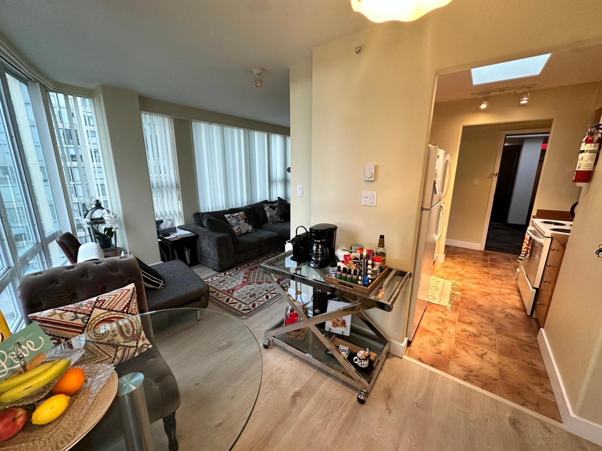 Penthouses Of Beach Ave Vancouver Esterno foto