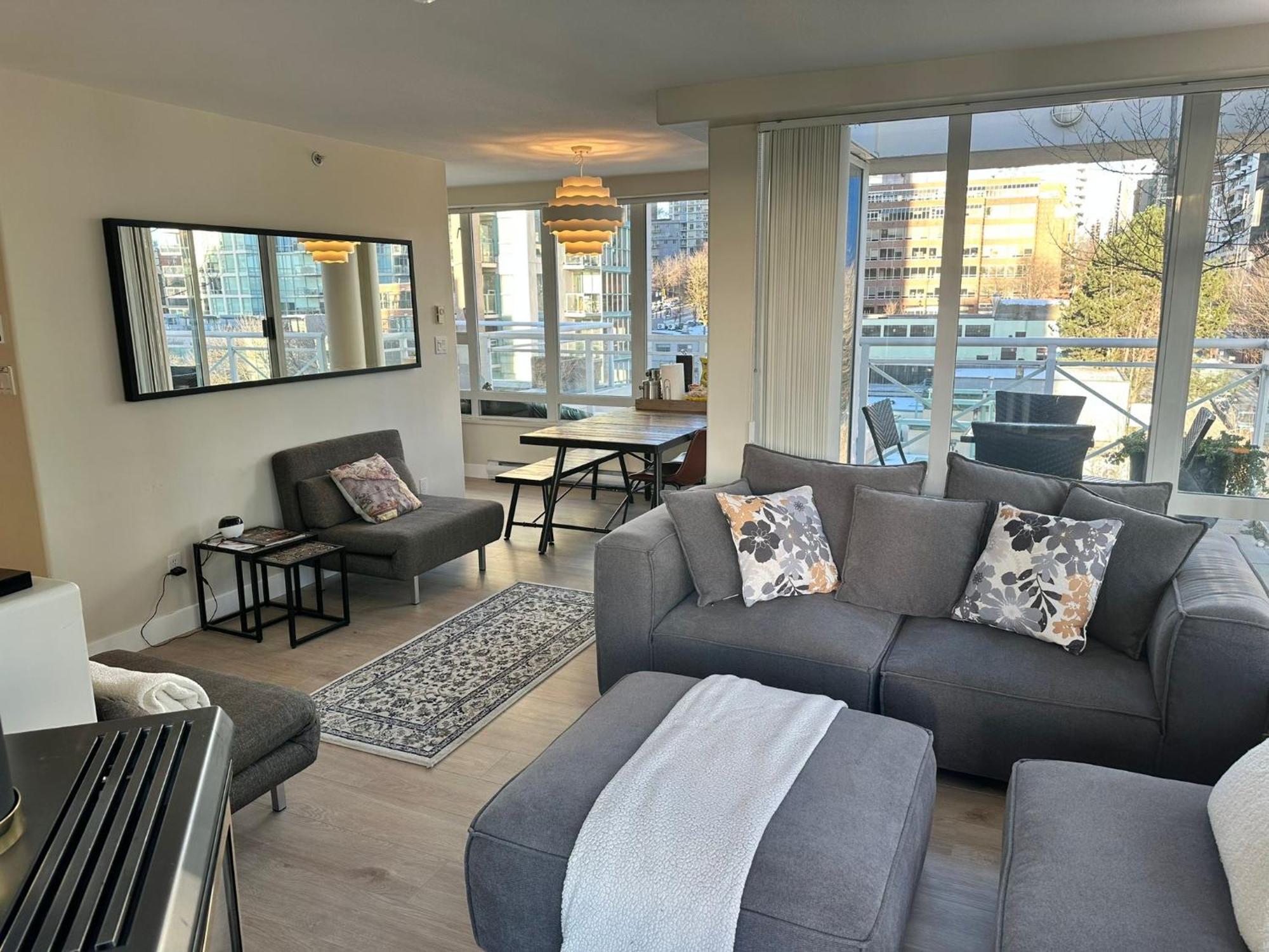 Penthouses Of Beach Ave Vancouver Esterno foto