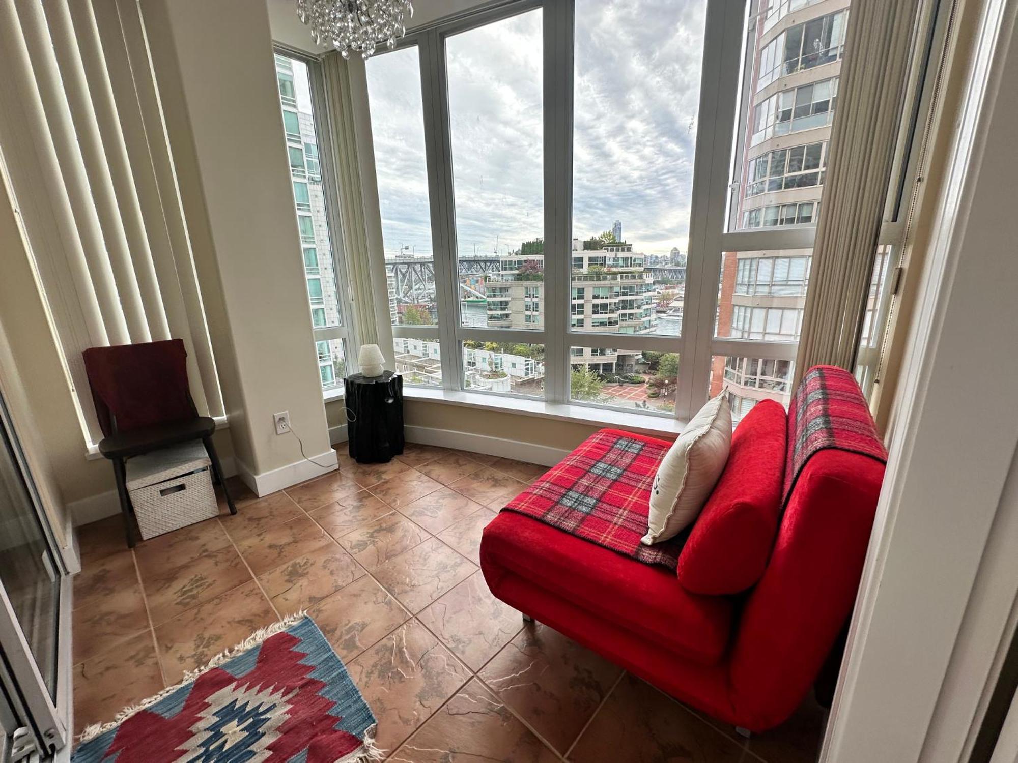 Penthouses Of Beach Ave Vancouver Esterno foto